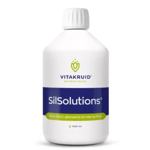 Une bouteille blanche avec une étiquette bleue portant l'inscription « Vitakruid - SilSolutions® (500 ml) », favorisant des cheveux brillants et forts.